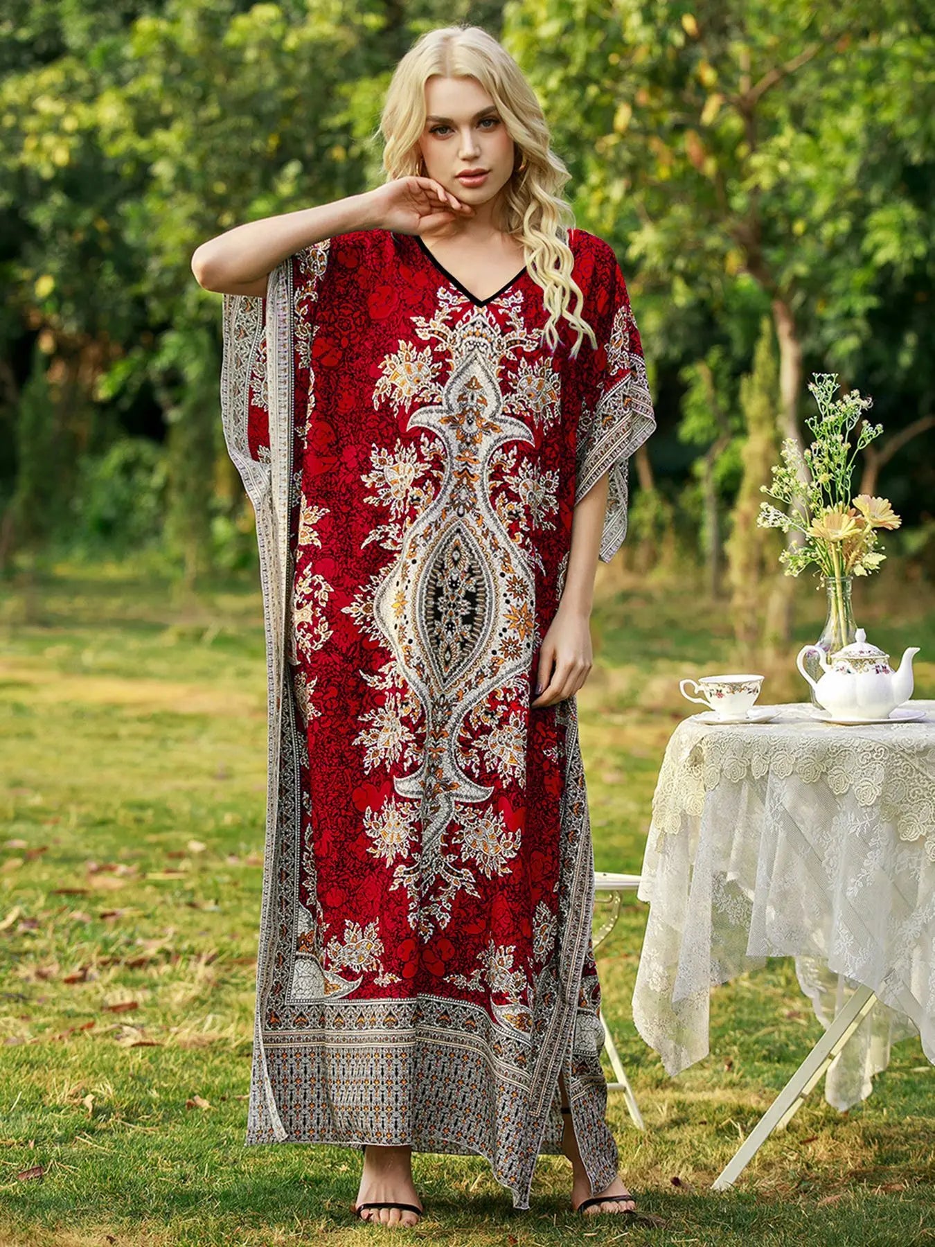 Robe Longue Bohémienne Col V — Imprimé Ethnique Plage Moyen-Orient