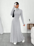 Robe Pull Col Roulé Slim Élégante — Automne/Hiver 2025