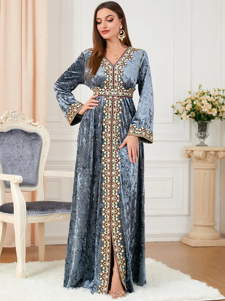 Robe Abaya Velours Femme — Kimono Long Style Dubaï & Caftan Marocain