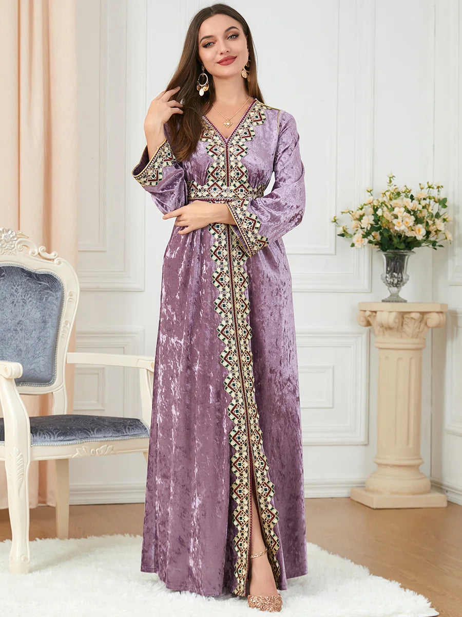 Robe Abaya Velours Femme — Kimono Long Style Dubaï & Caftan Marocain