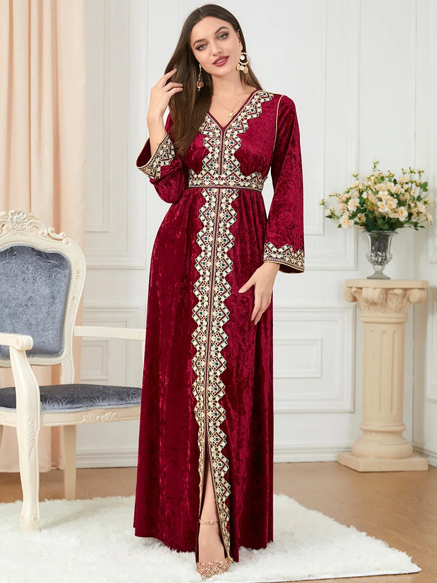 Robe Abaya Velours Femme — Kimono Long Style Dubaï & Caftan Marocain