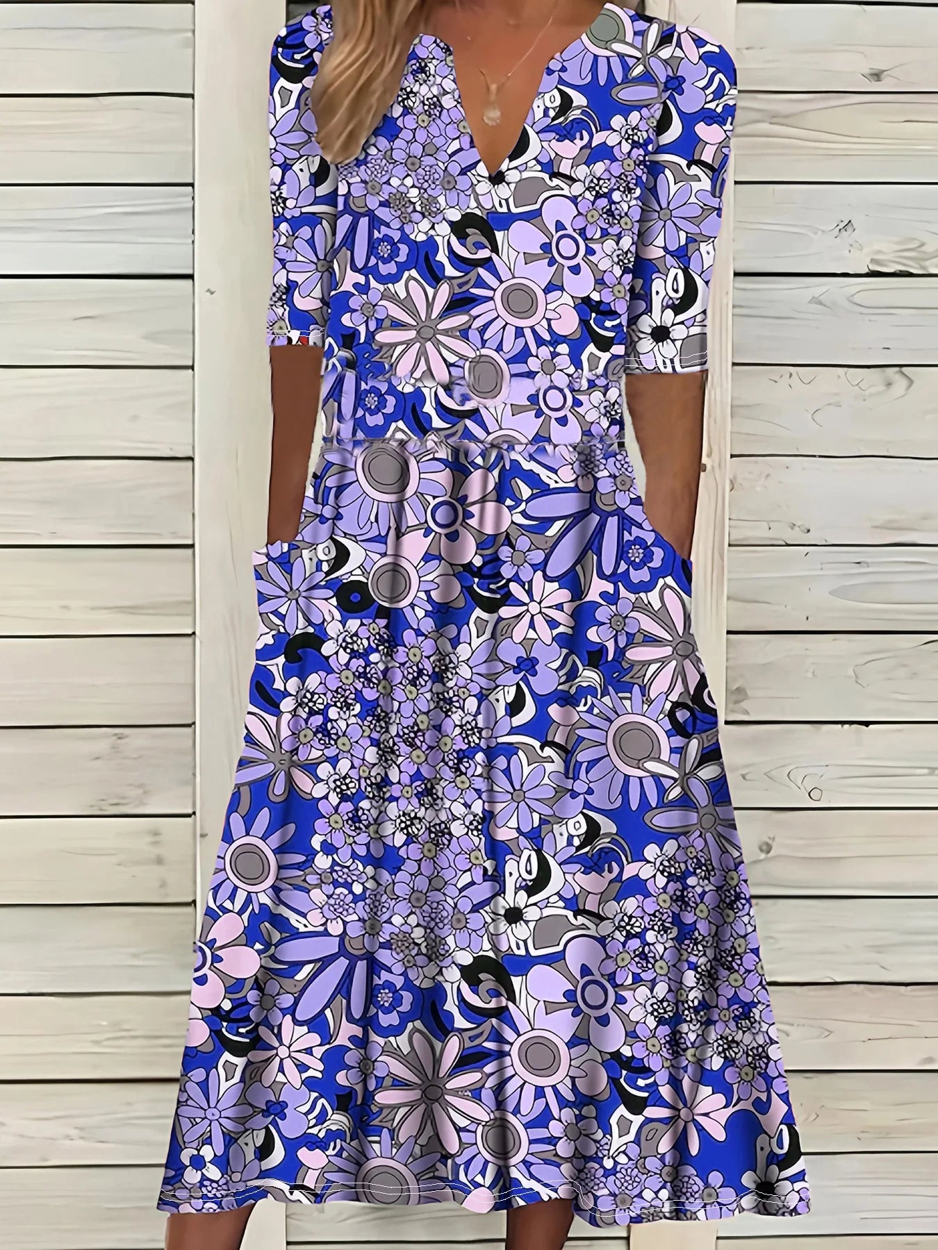 Robe Longue Bohémienne Fleurie — Col V Manches Mi-Longues Poches Plage