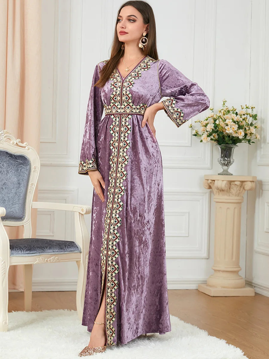 Robe Abaya Velours Femme — Kimono Long Style Dubaï & Caftan Marocain