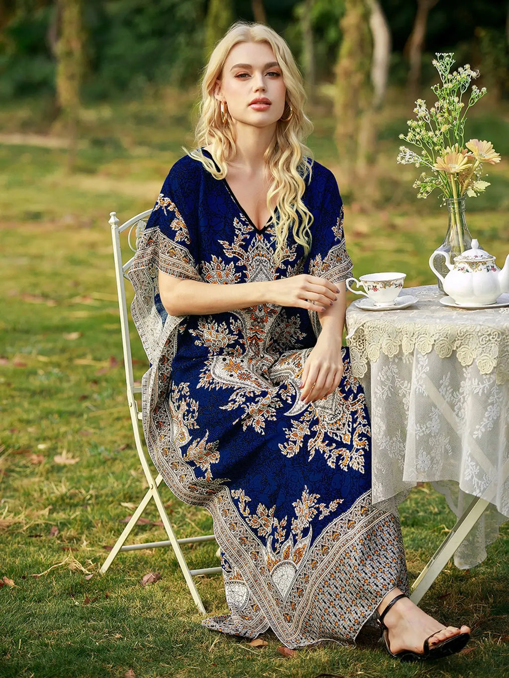 Robe Longue Bohémienne Col V — Imprimé Ethnique Plage Moyen-Orient
